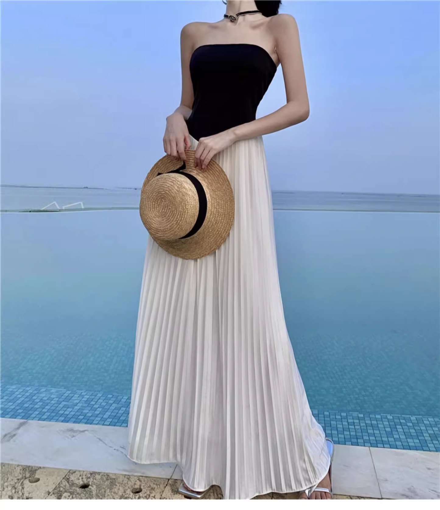 Simple Casual Design A-Line Women Strapless Dress TP3150