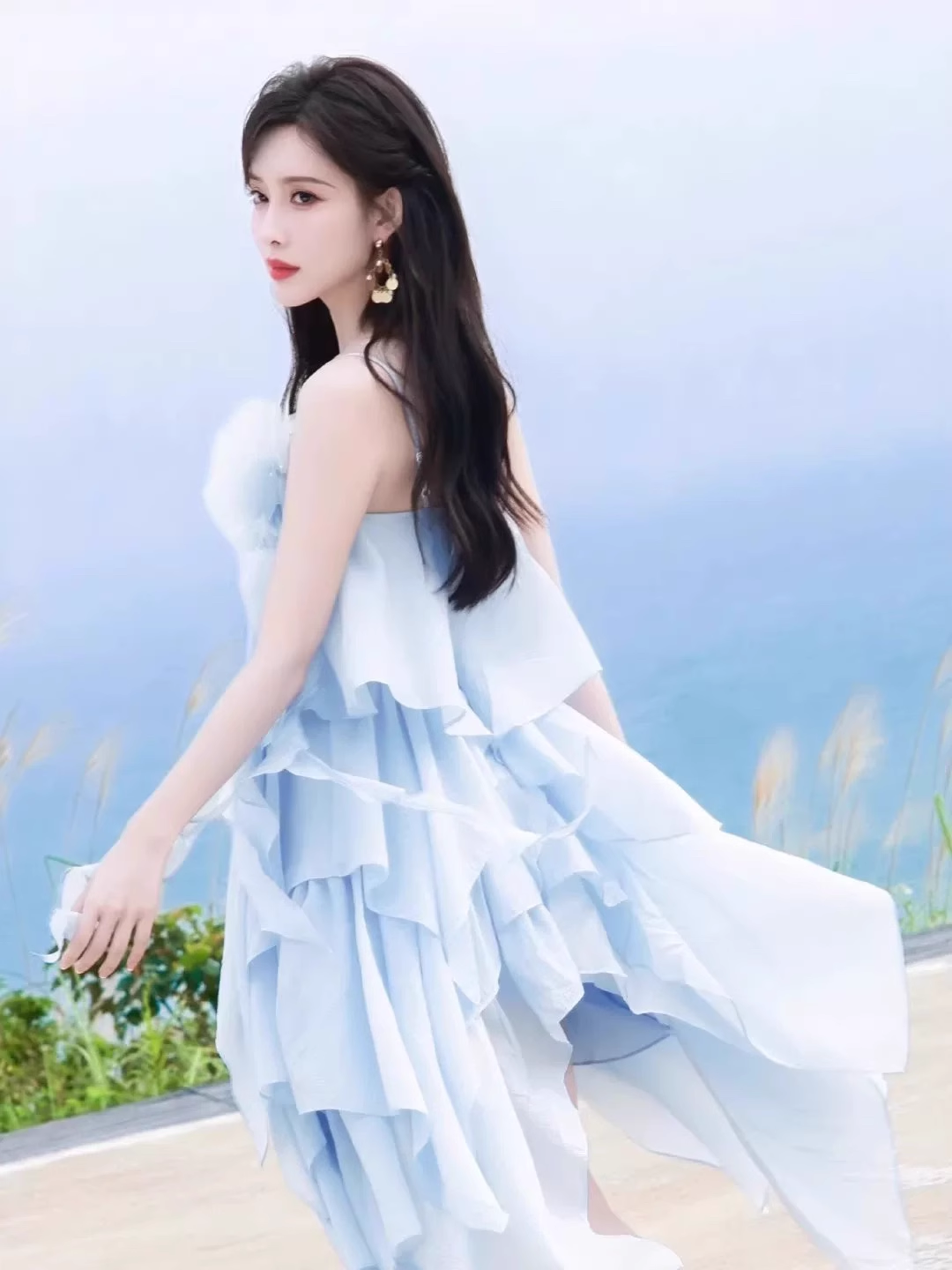 New Fashion Light Blue 3D Flower Spaghetti Strap Irregular Hem Design Summer Party Dress TP3944