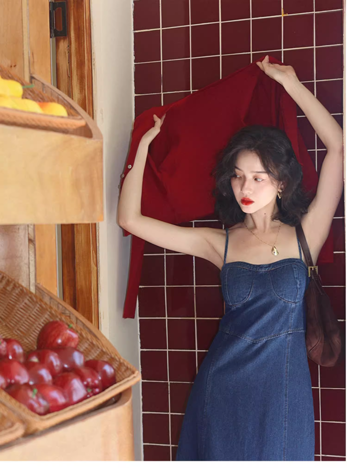 Simple Fashion Red Cardigan & Spaghetti Strap Denim Dress TP3162