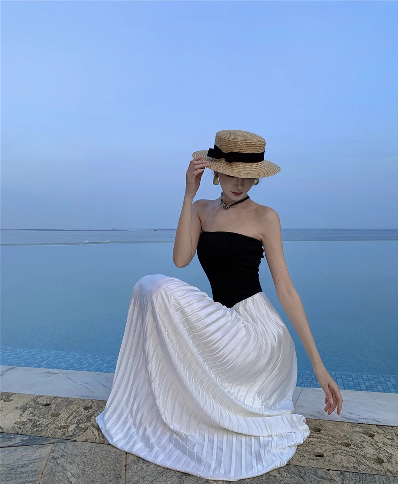 Simple Casual Design A-Line Women Strapless Dress TP3150