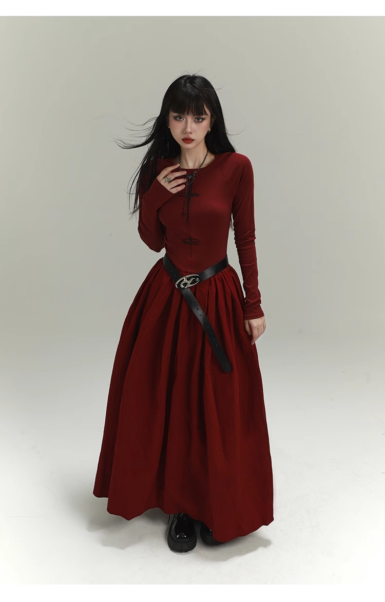 Vintage Elegant Simple Backless Red Long-sleeved Dress TP2917