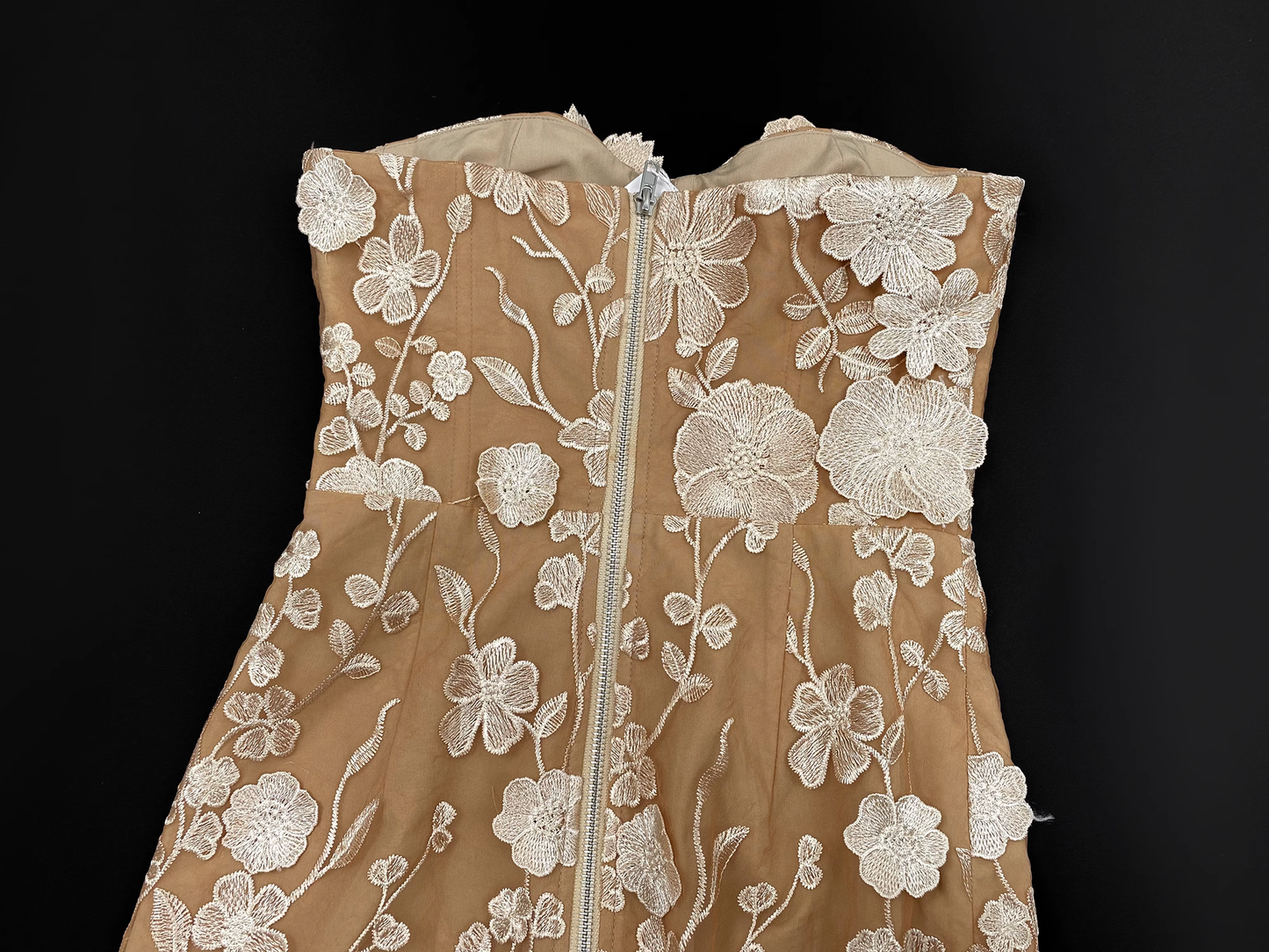 Simple 3D Floral Strapless Design A-line Tulle Women Dress TP3875