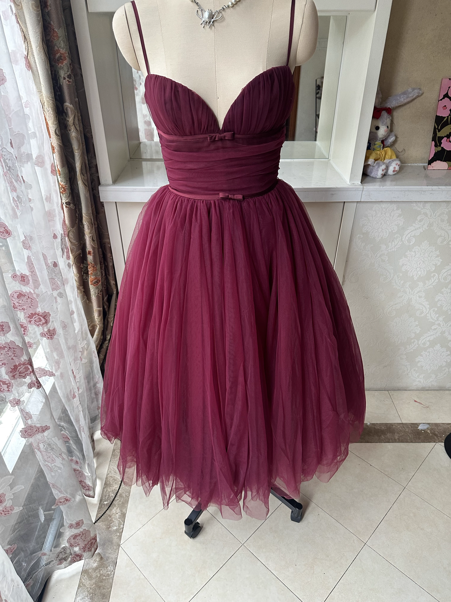 Elegant Burgundy A-Line Evening Gown Sweetheart Spaghetti Strap Party Dress Tulle Long Formal Dress TP4930