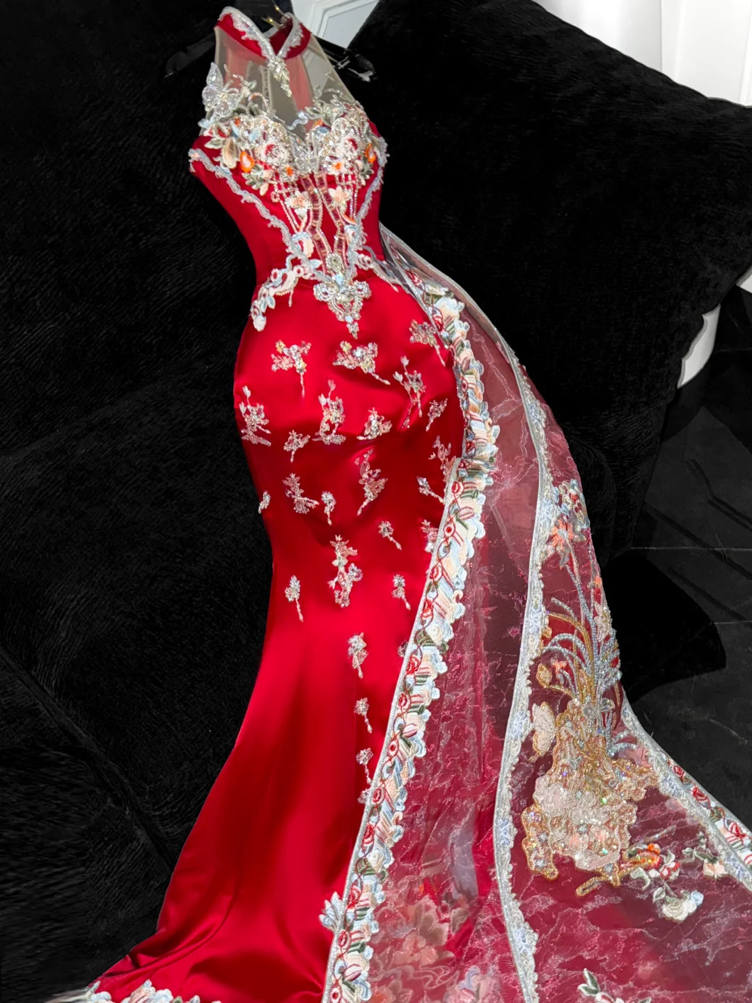 Gorgeous Sparkling Red Beaded Sequined Embroidery Design Elegant Mermaid Prom Dress Evening Dress TP4209