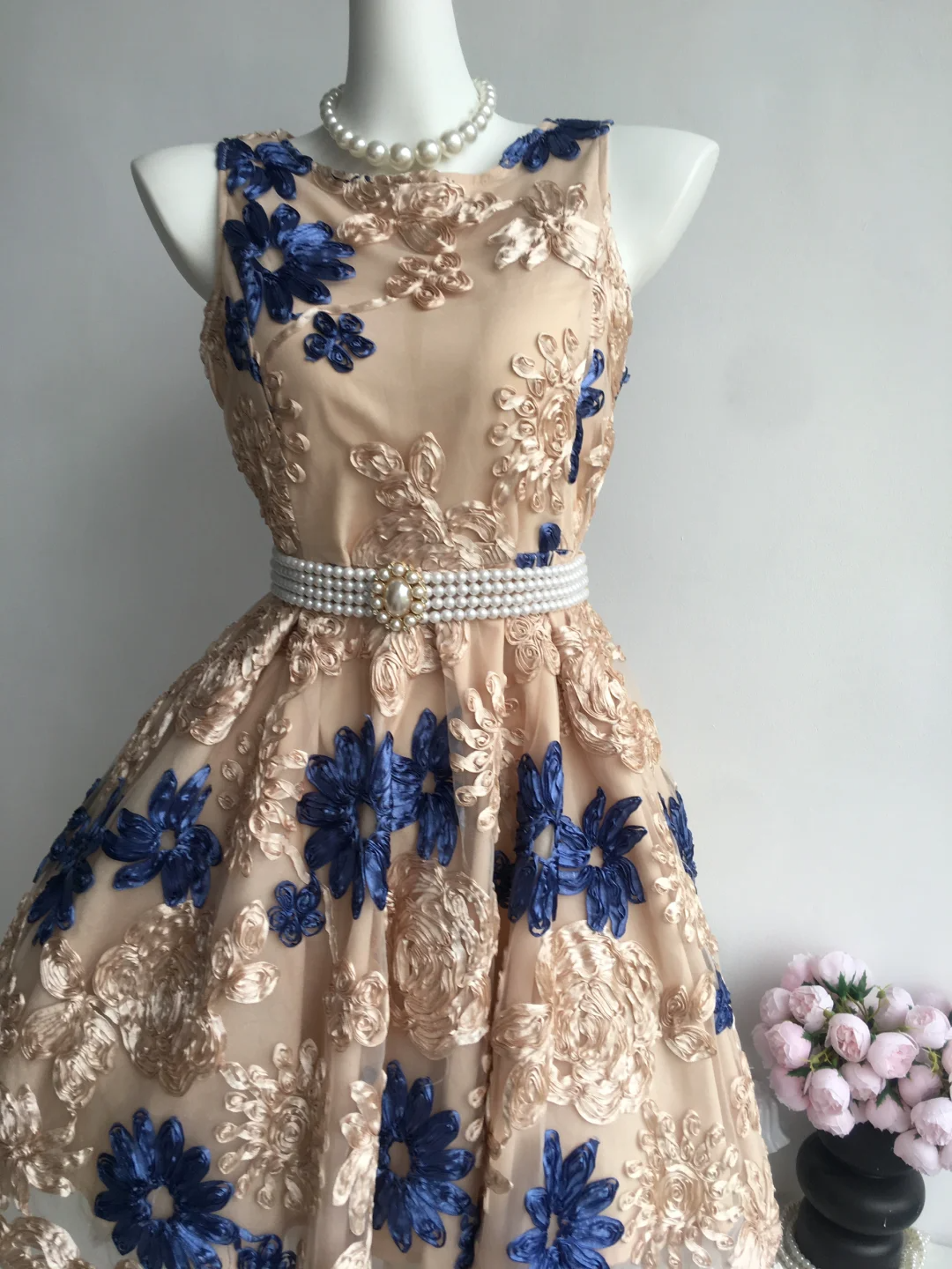 Retro Floral Applique Pearl Belt Design A-line Elegant Homecoming Dress Birthday Dress Party Dress TP4173