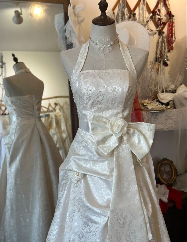 Glamorous A-Line Halter Neck Oversized Bow Brocade Wedding Dress Floral Bridal Gown TP5088