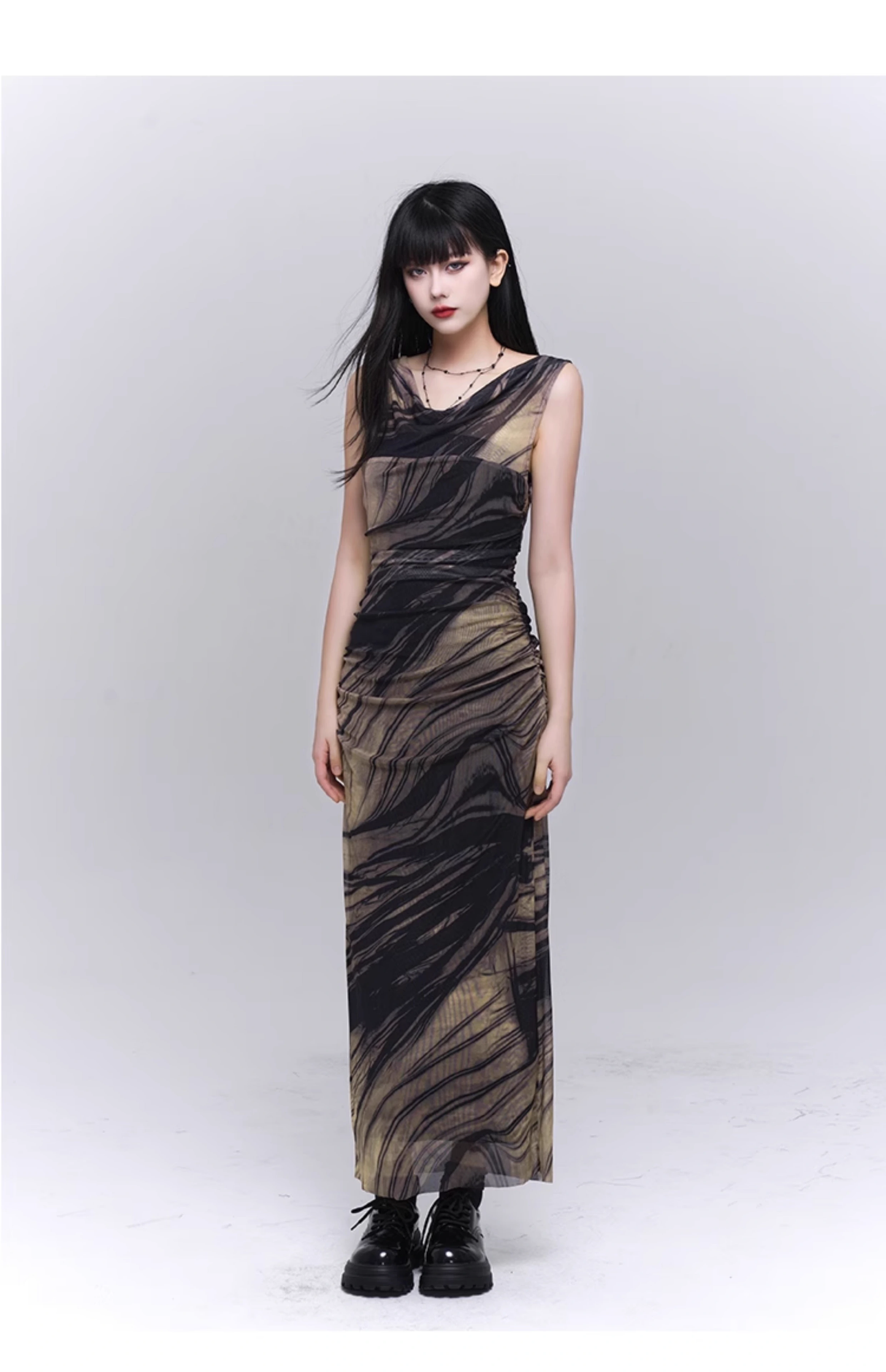 New Simple High Neck & Low Neckline Design Sleeveless Tank Top Dress TP2916