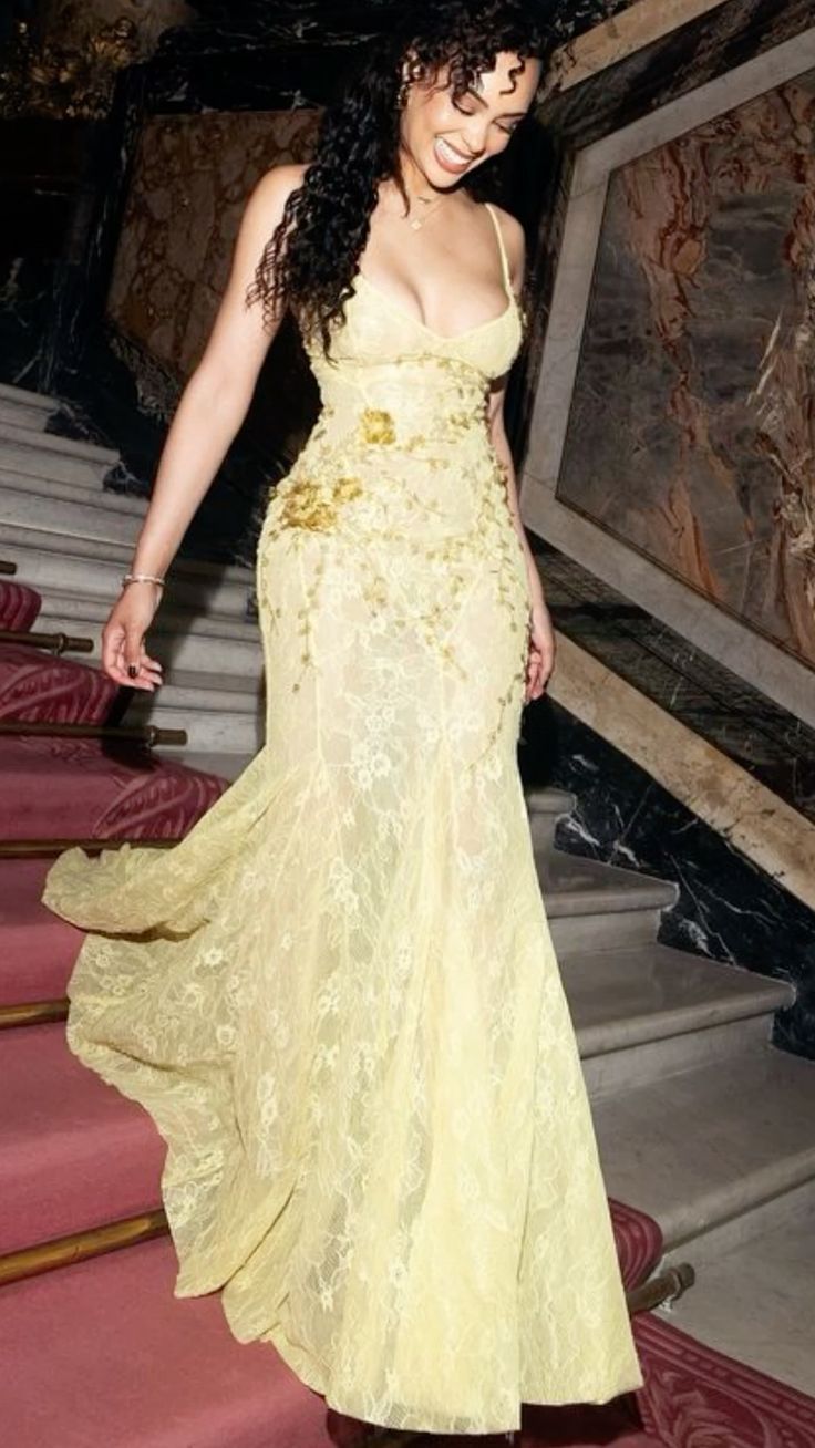 Vintage Light Yellow Lace Sequin Evening Gown Sheath Spaghetti Strap Party Dress Long Formal Dress TP4978