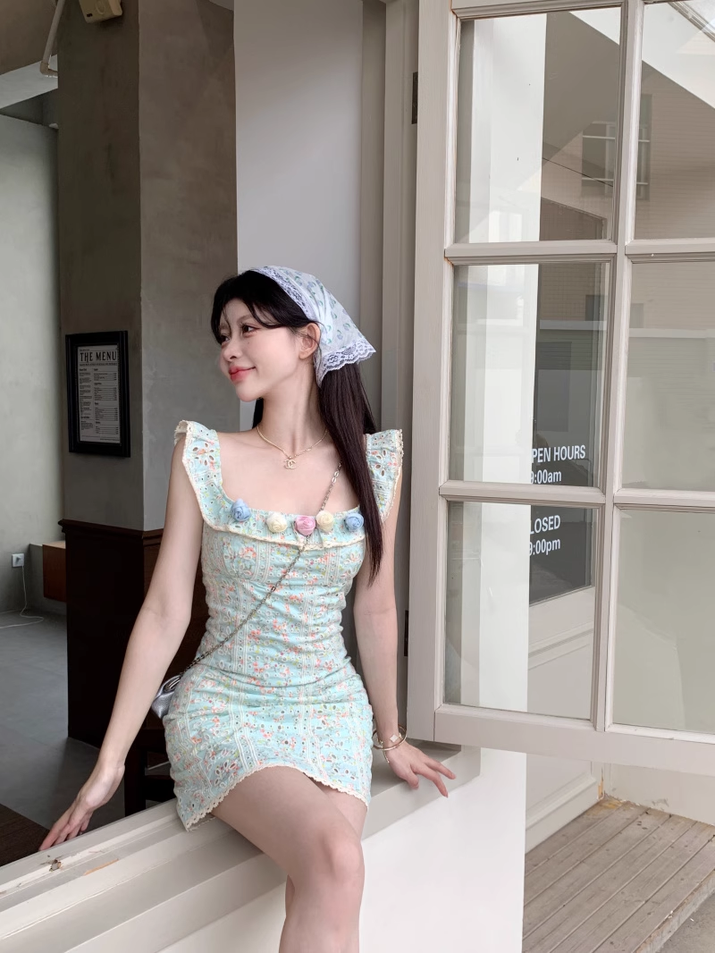 New Fashion 3D Flowers Design A-line Square Collar Floral Dress TP3422