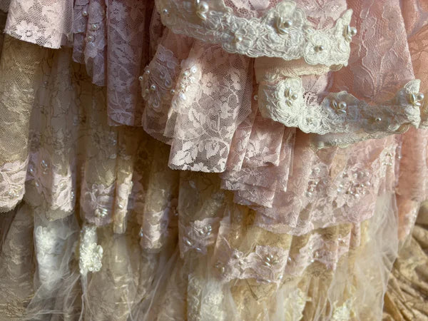 Vintage Pink Lace Strapless Tiered Sweet 16 Quinceanera A-Line Evening Dress Ball Gown TP4289