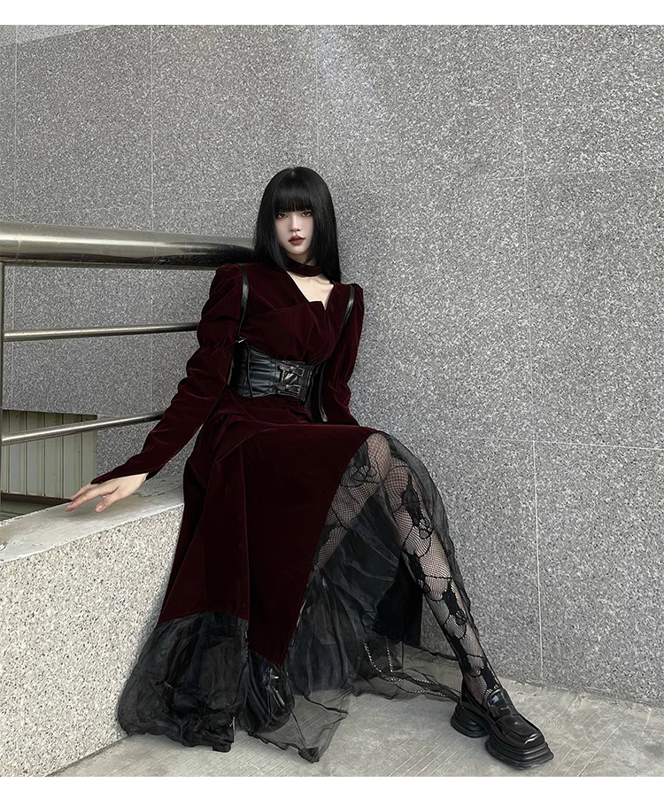 Elegant Fashion Red Velvet Irregular Dress Edge Design Gothic style party High-waisted Long-sleeved Dress TP2915