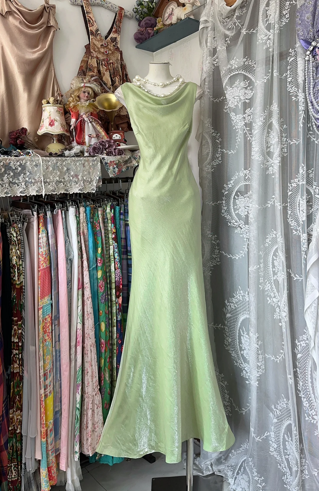 Gorgeous Light Green Cowl Neck Elegant Mermaid Long Evening Dress Prom Dresses TP4196