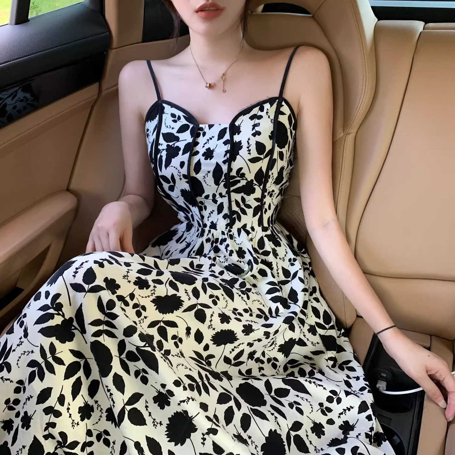New Fashion Stylish Floral High-waisted Spaghetti Strap Dress TP2989