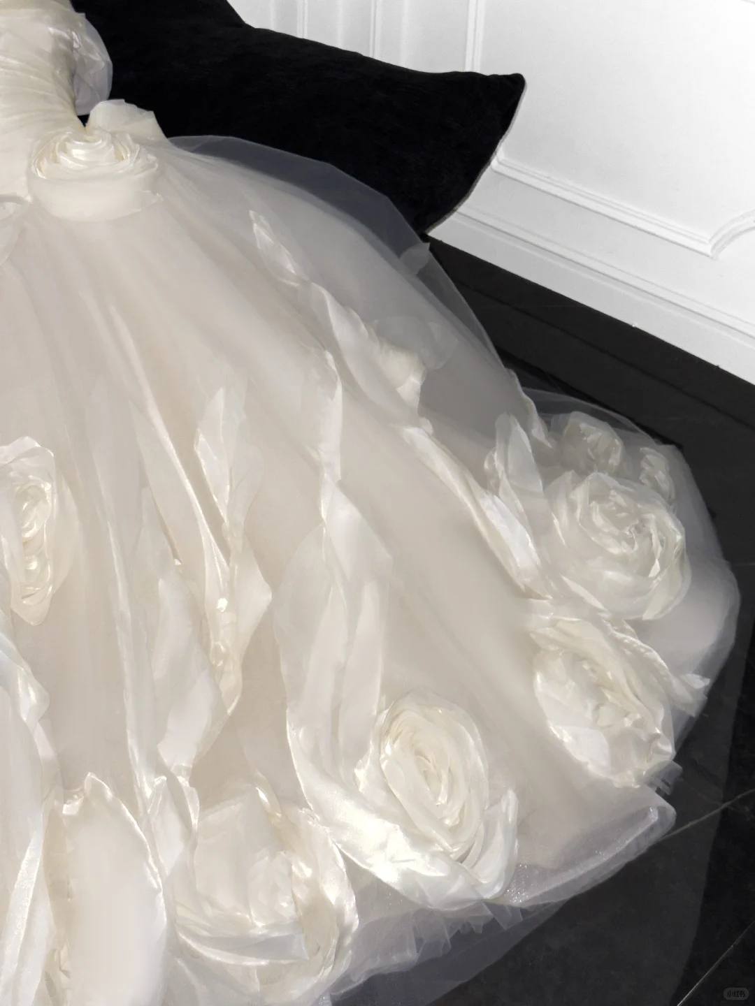 Elegant Ivory 3D Flowers Design A-Line Tulle Wedding Dress Prom Dress Evening Dress Ball Gown TP4221
