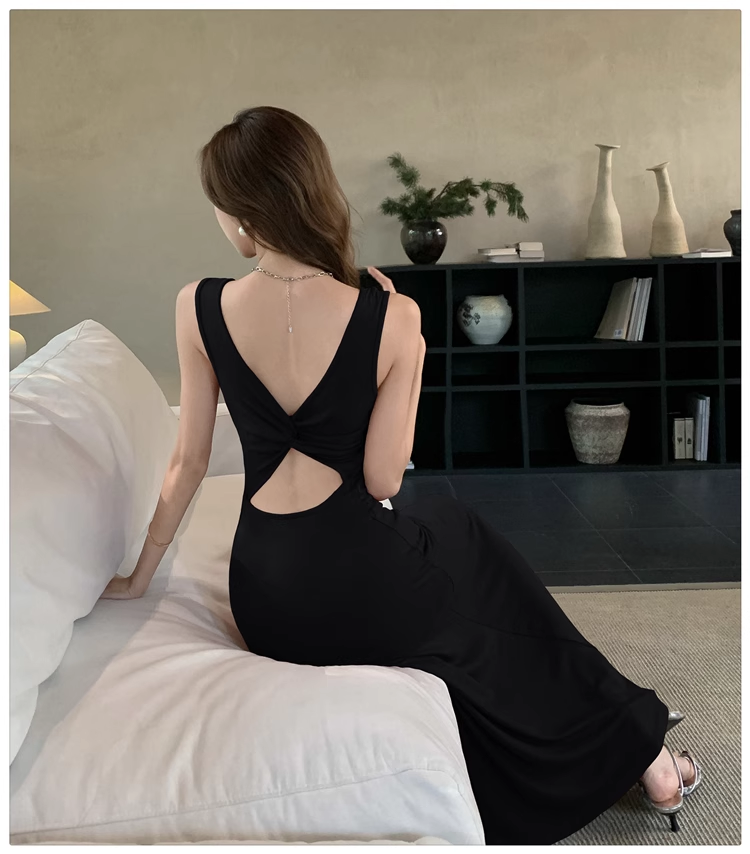 Simple Elegant Square Collar Design A-Line Sleeveless Strap Dress TP3140
