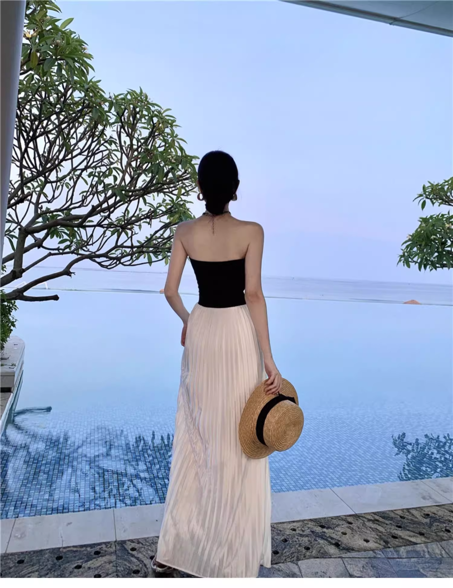 Simple Casual Design A-Line Women Strapless Dress TP3150