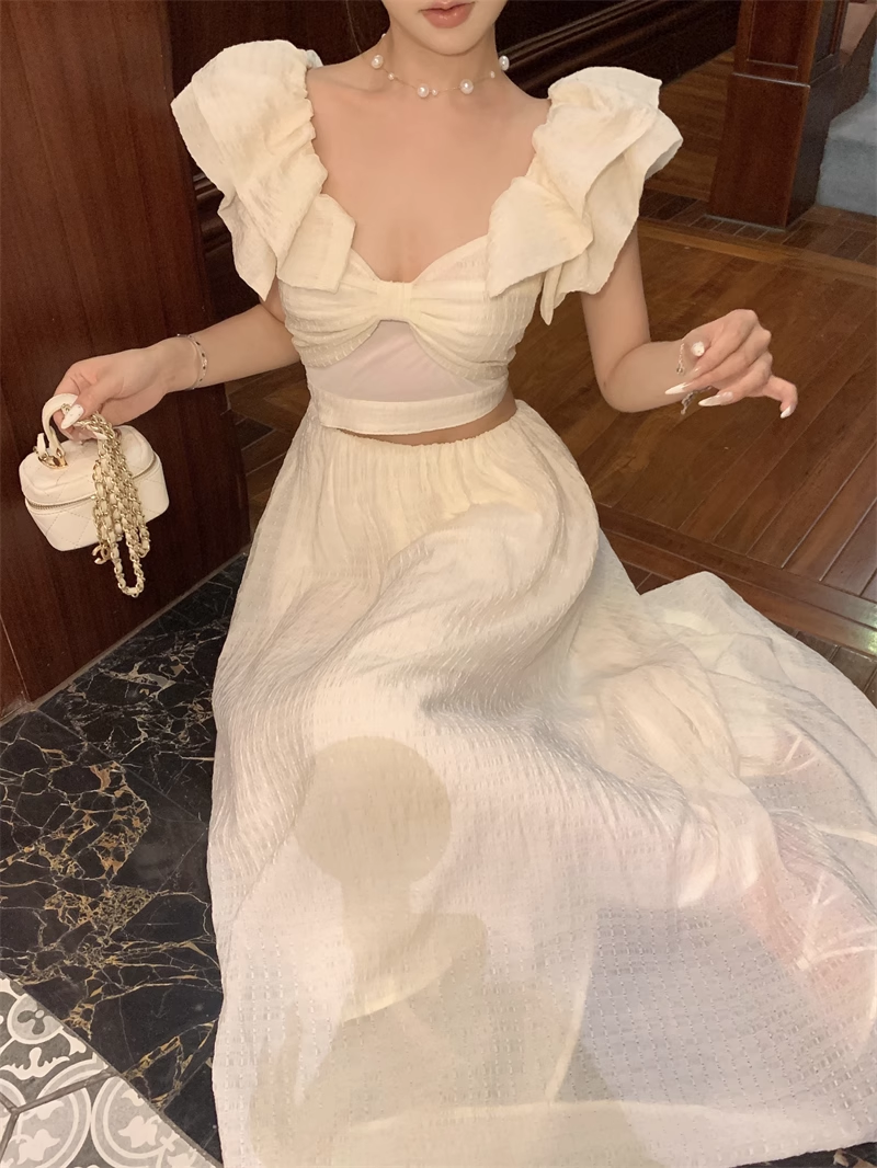 Sweet Apricot V-neck Waist-exposing Design A-line Cute Sleeve Women Dress TP3573