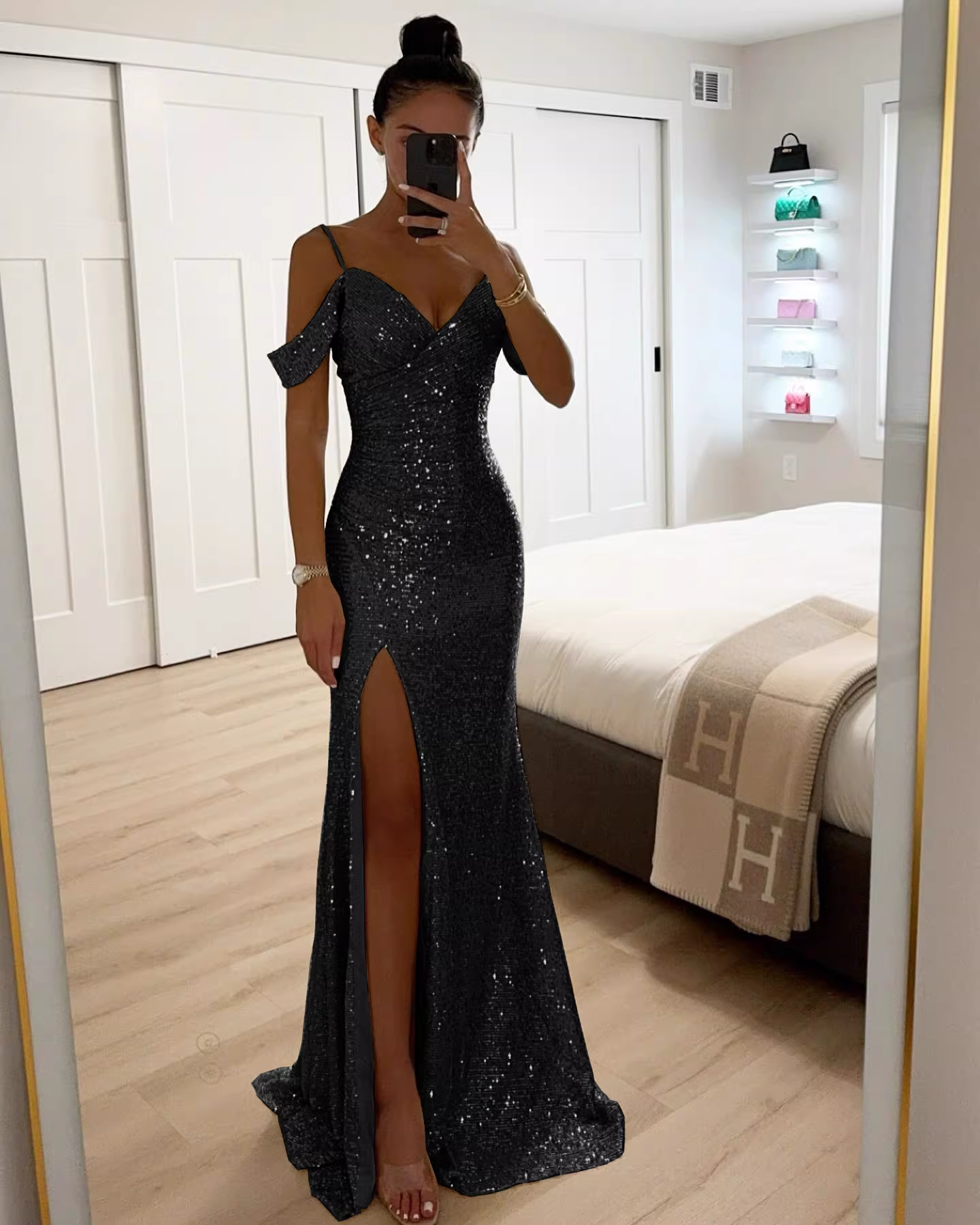 Elegant Gold Sequin Mermaid Prom Dress Off-the-Shoulder Formal Evening Gown High Slit & Train Wedding Guest Dress TP5750