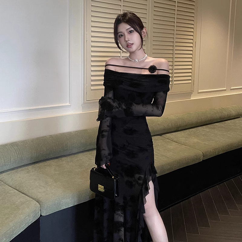 Elegant Black Party Slim-fit Split Dress One-shoulder Long-sleeved Dress TP2900