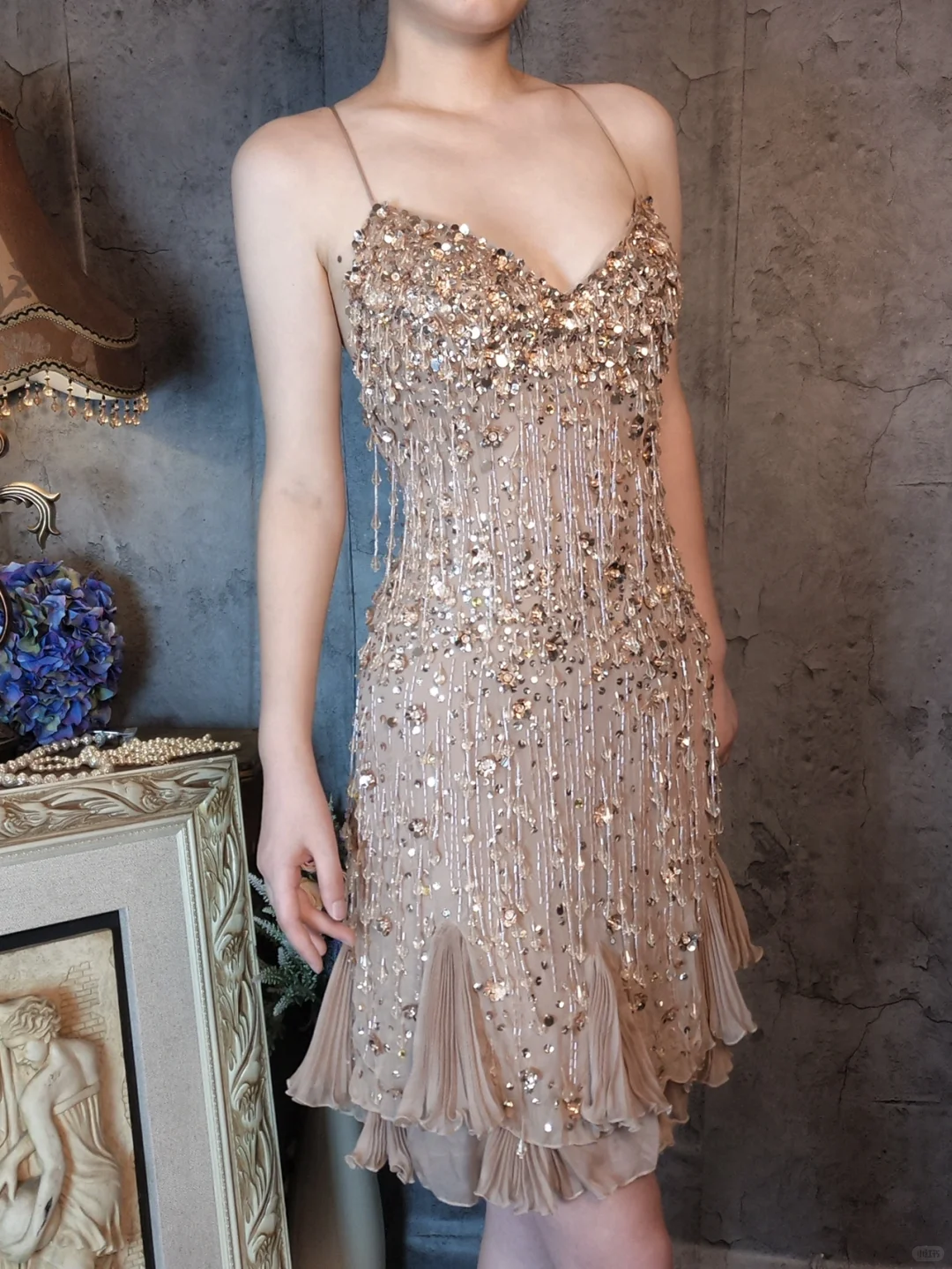 Vintage Champagne Spaghetti Strap V-neck Sparkling Beaded Design Elegant Chiffon Evening Dress Prom Dress TP4032