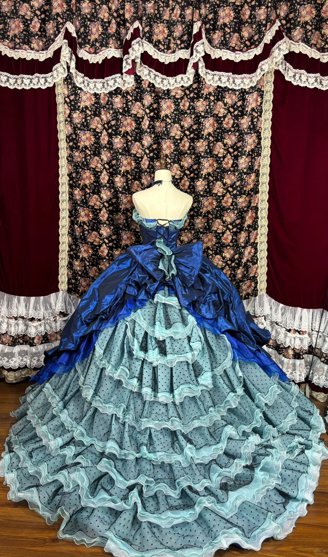 Vintage Navy Blue Sweetheart Satin Strapless Sweet 16th Quinceanera A-Line Evening Dress Ball Gown TP4261