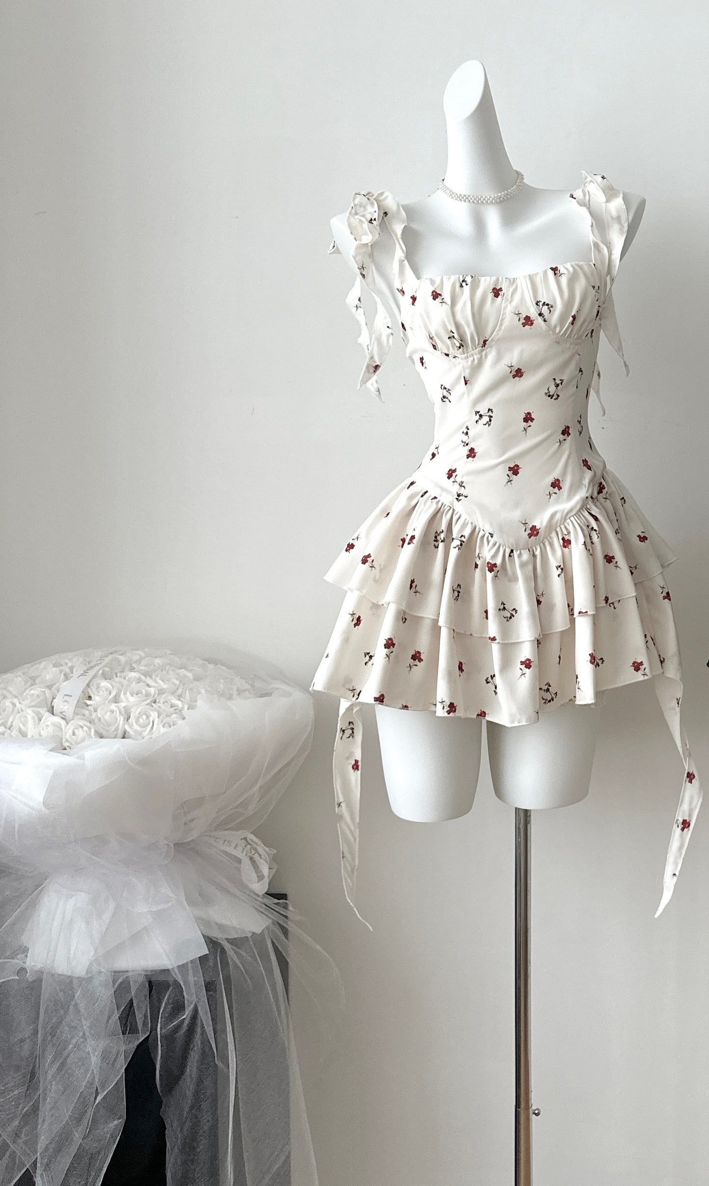 New Fashion Floral Ribbon Design A-line Sleeveless Spaghetti Strap Dress TP3289