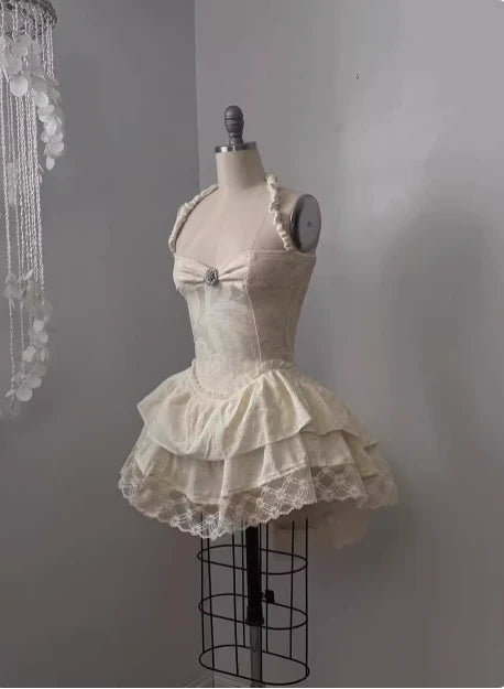 Vintage Beige Sweetheart Applique A-Line Elegant Tiered Homecoming Dress Party Dress Prom Dresses TP4139