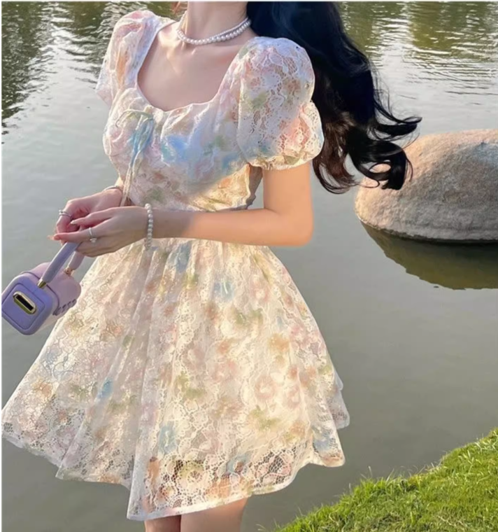 New Fashion Floral Design Lace Short Sleeve Puffy Dress TP3010