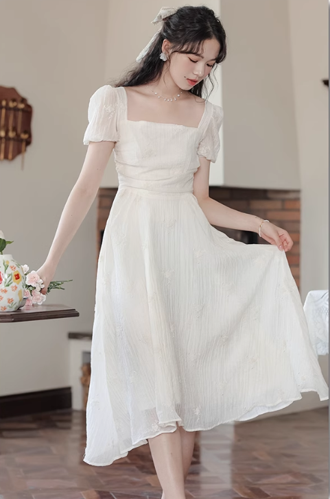 New Fashion Simple Creamy White Short Sleeves Design Women Long Dress TP3050