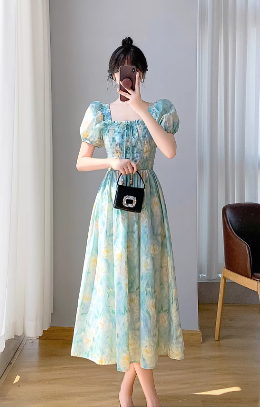 Simple Elegant Floral Design Short Sleeves Halter Dress TP3071