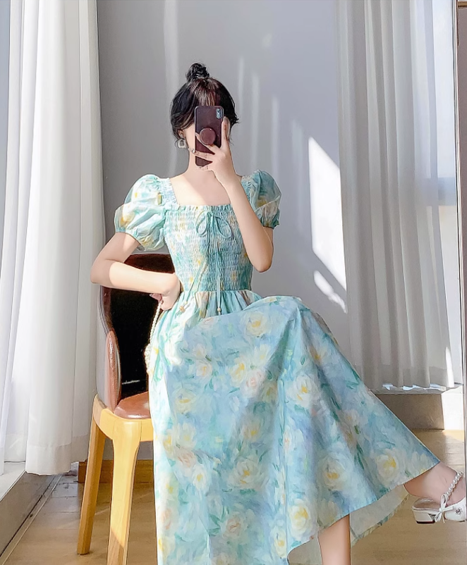 Simple Elegant Floral Design Short Sleeves Halter Dress TP3071