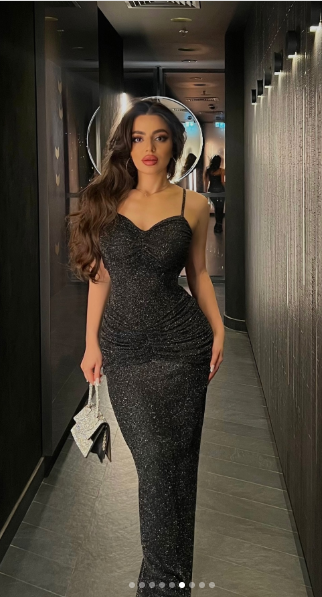 Sexy Black Mermaid V-Neck Spaghetti Strap Glitter Long Prom Dresses TP1701