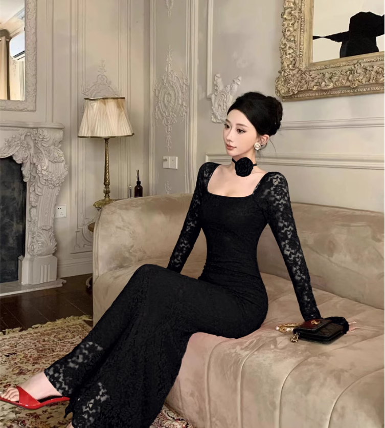 Vintage Fashion Black Square Collar Design Black A-Line Mermaid Long-sleeved Dress TP3142