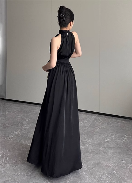Simple Elegant Split Design Black A-Line Women Halter Dress TP3148