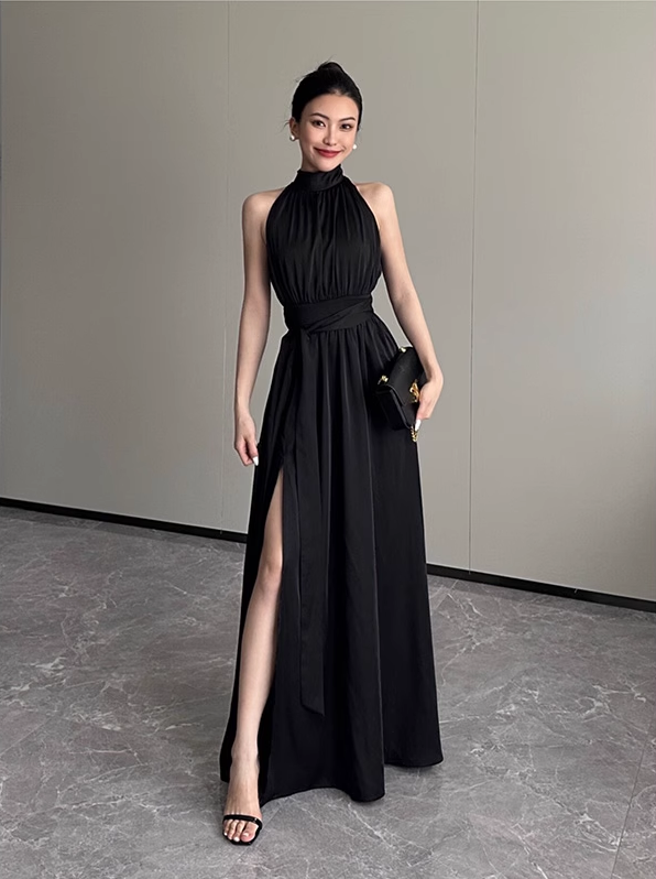Simple Elegant Split Design Black A-Line Women Halter Dress TP3148