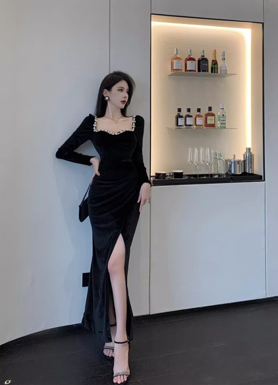 Simple Elegant Square Collar Beading Design Black Wool A-Line Long-sleeved Dress TP3152