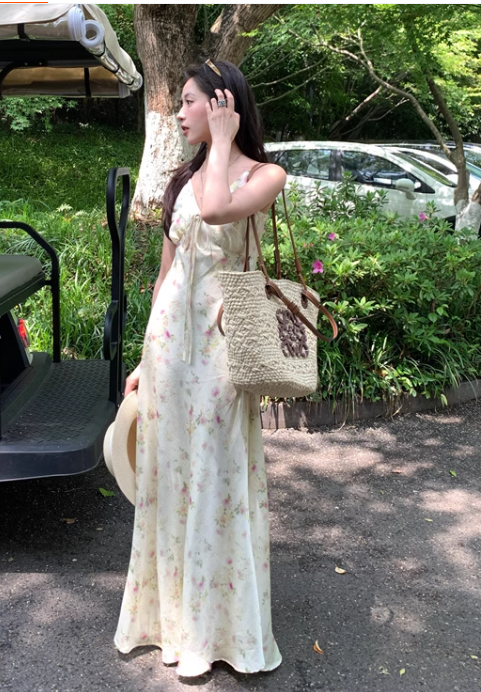 Retro Fashion Floral Design Beach Holiday A-line Spaghetti Strap Dress TP3375
