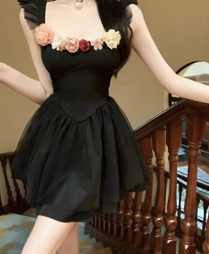 Simple Fashion Black 3D Flowers Design A-line Square Collar Sleeveless Dress TP3435