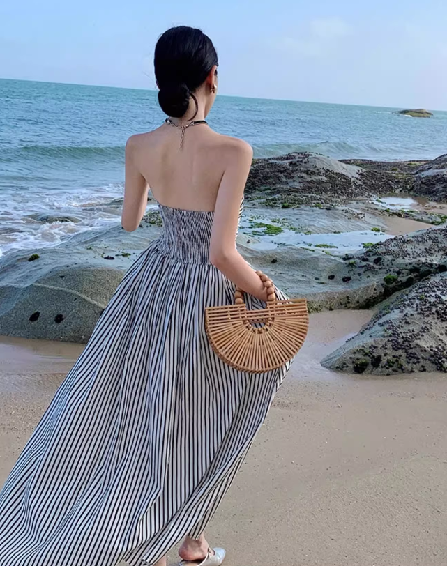 New Fashion Black & White Striped Design A-line Beach Holiday Strapless Dress TP3501