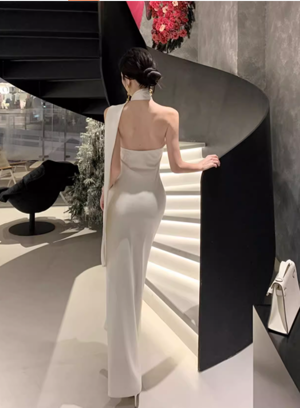 Simple Fashion 3D Flower Mermaid Design Prom Dress Elegant A-line Halter Dress TP3526
