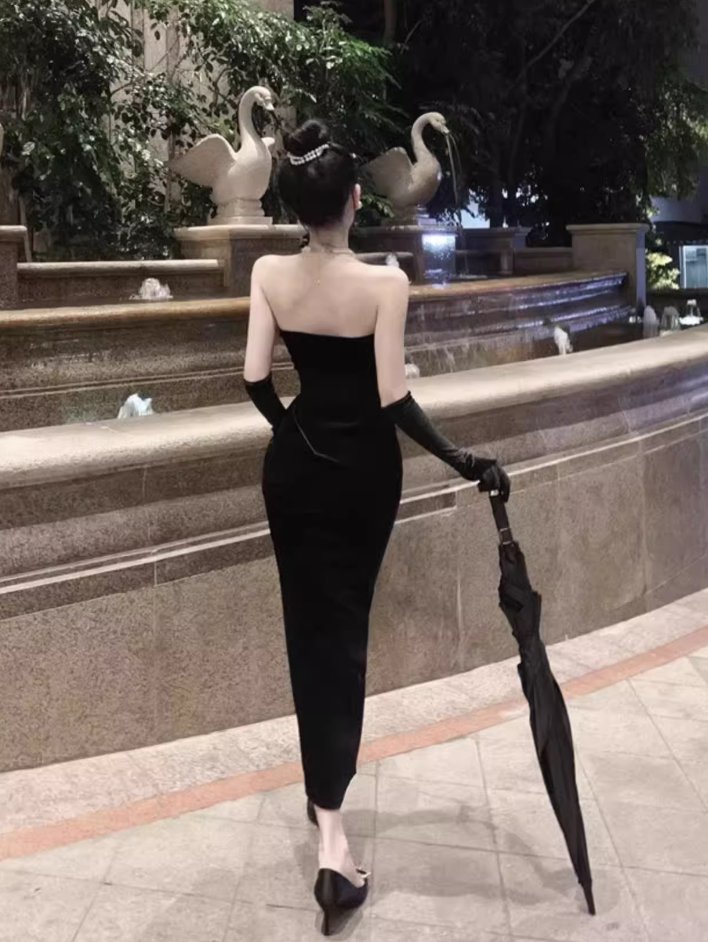 Simple Fashion Black Sleeveless Split Design Prom Dress Elegant A-line Strapless Dress TP3530