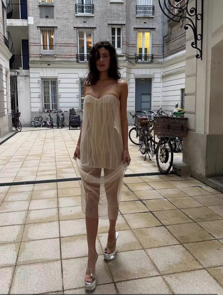 Fashion Beige Strapless Design A-line Tulle Women Dress TP3873
