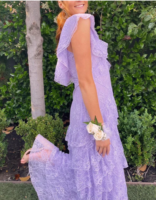 Elegant Lilac V-neck Prom Dress Lace Sheath Evening Gown Long Party Dress Tiered Formal Dress TP4745