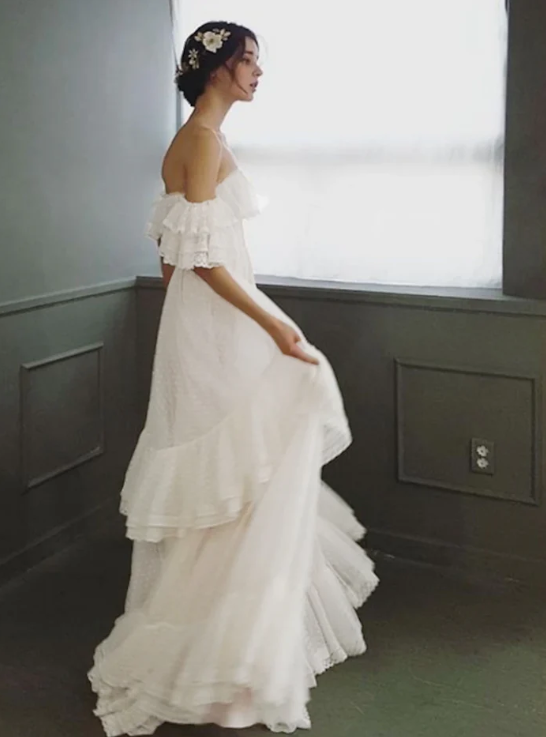 Elegant Ivory Lace Off-the-shoulder A-Line Tiered Wedding Dress TP4817