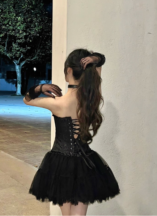Gothic Lace Spaghetti Strap A-Line Sweetheart Short Lace-up Halloween Costume TP4839