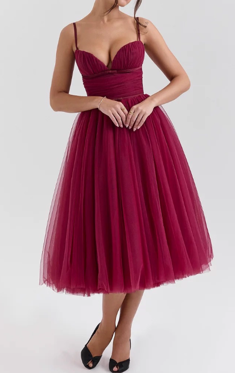 Elegant Burgundy A-Line Evening Gown Sweetheart Spaghetti Strap Party Dress Tulle Long Formal Dress TP4930