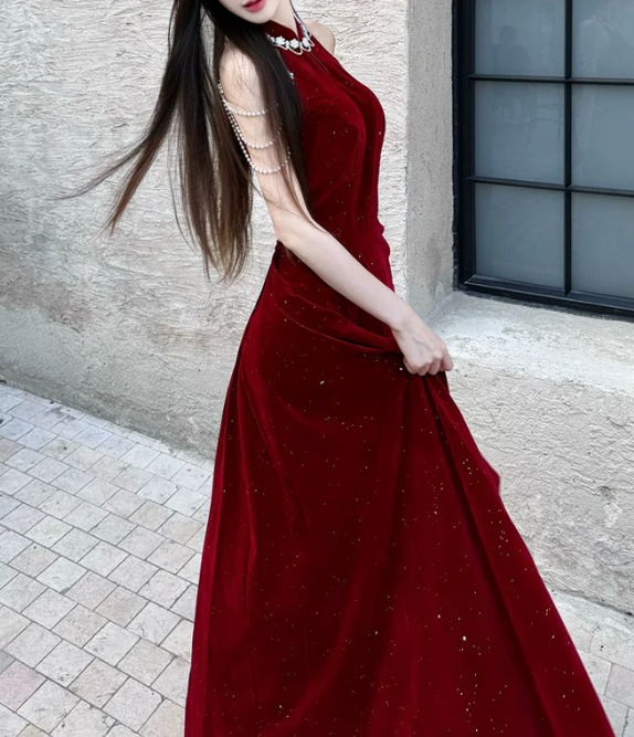 Elegant Burgundy Sparkle Velvet Halter-Neck Pearl Tassel Cold Shoulder A-Line Prom Dress TP6097