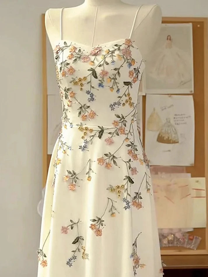 Vintage Beige Spaghetti Strap Floral Applique Design Elegant A-Line Evening Dress Prom Dress TP4107