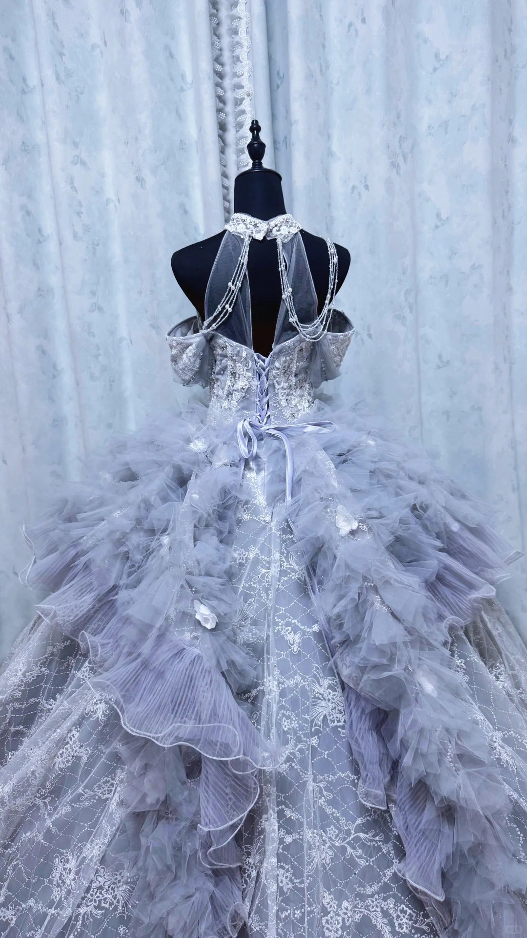 Ethereal Ball Gown Blue Long Evening Dress Halter Neck Beaded Lace Prom Dress TH104