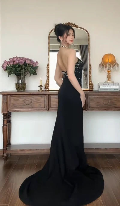 Halter Sheath Long Prom Dresses Satin New Year's Eve Dress Black Formal Dresses TH188